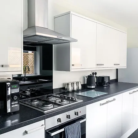 Cedar House - Quaint Victorian With Free Parking * York