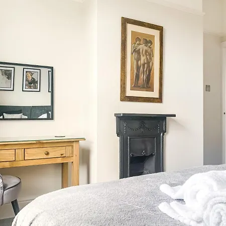 Cedar House - Quaint Victorian With Free Parking Apartmán York