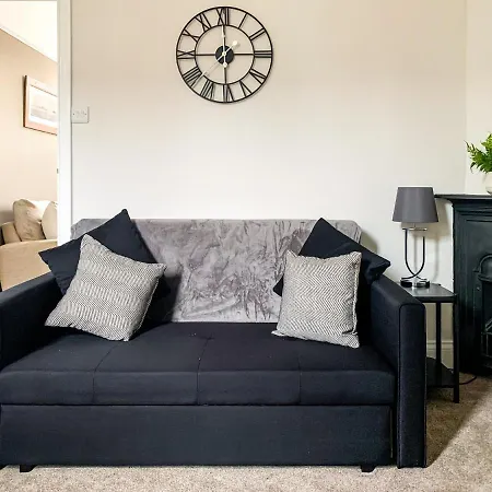 Apartman Cedar House - Quaint Victorian With Free Parking York