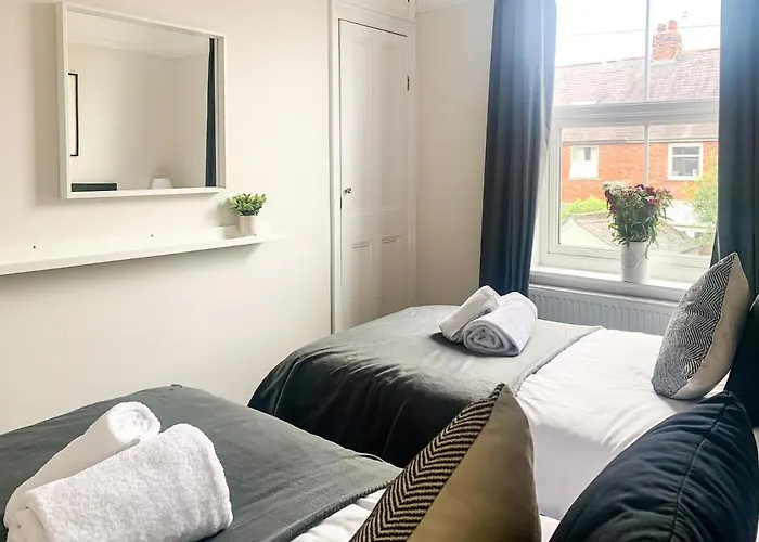 Cedar House - Quaint Victorian With Free Parking Appartamento *