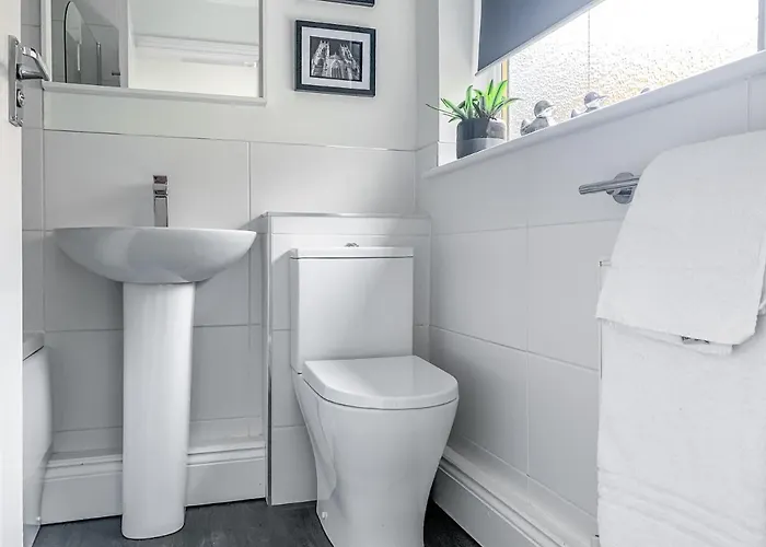 Cedar House - Quaint Victorian With Free Parking Appartamento York