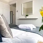 Cedar House - Quaint Victorian With Free Parking * يورك